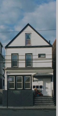 [Rockaway Beach Real Estate, listing number 7086333]